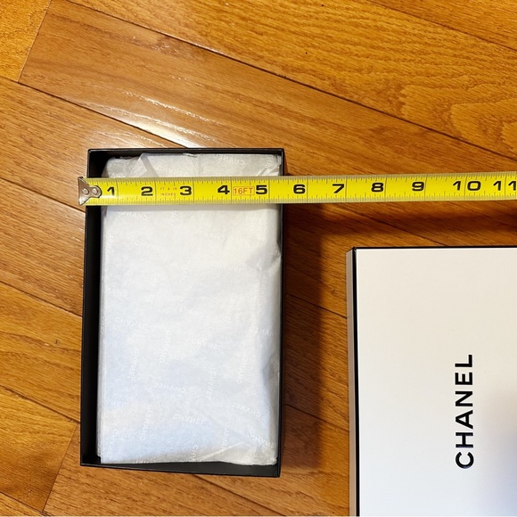 Chanel Gift Box w/ Chanel Envelope • Small • Tissue Paper + Filling Included - Picture 13 of 15